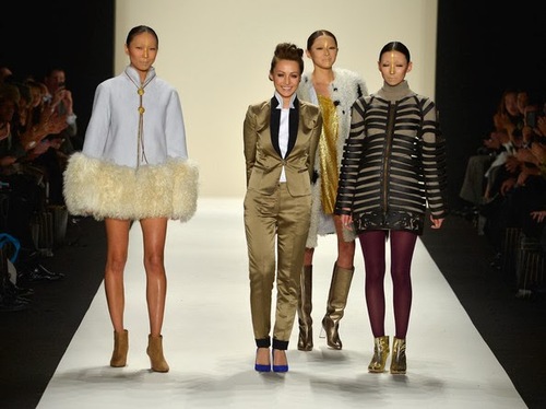 Катя Зол брэндтэй хамтран ажиллах дизайнаруудыг урьж байна